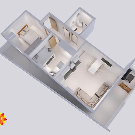 Sea And City View Apartment ساراندا المظهر الخارجي الصورة