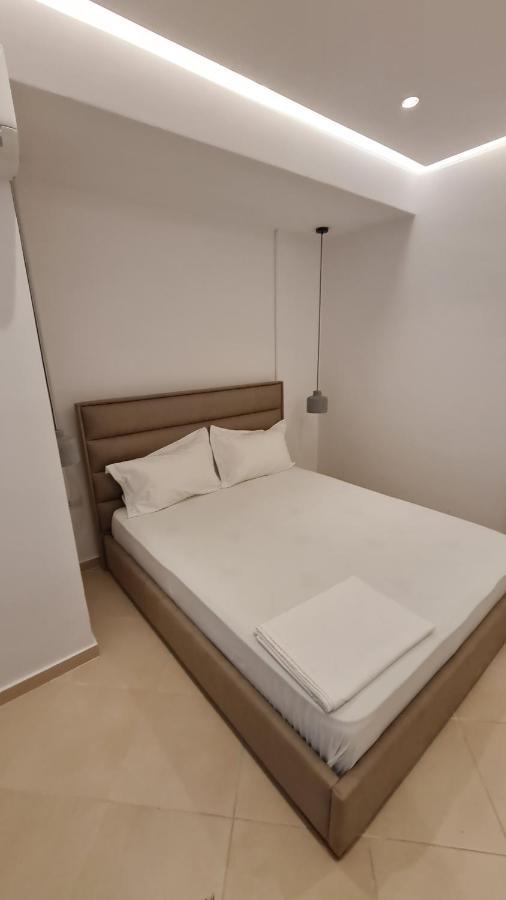 Sea And City View Apartment ساراندا المظهر الخارجي الصورة
